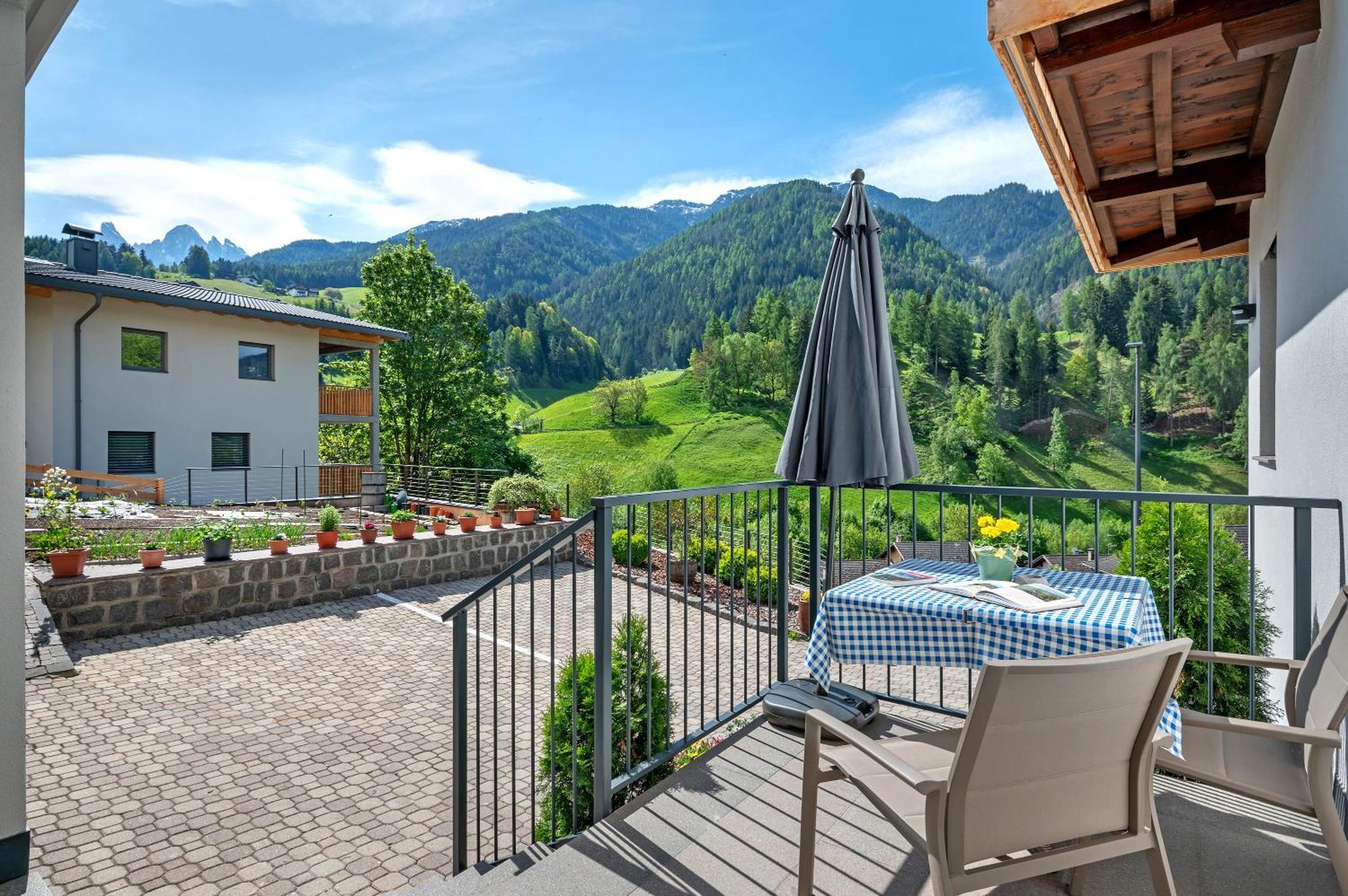 Villa Anna Villnoess San Pietro  Екстериор снимка