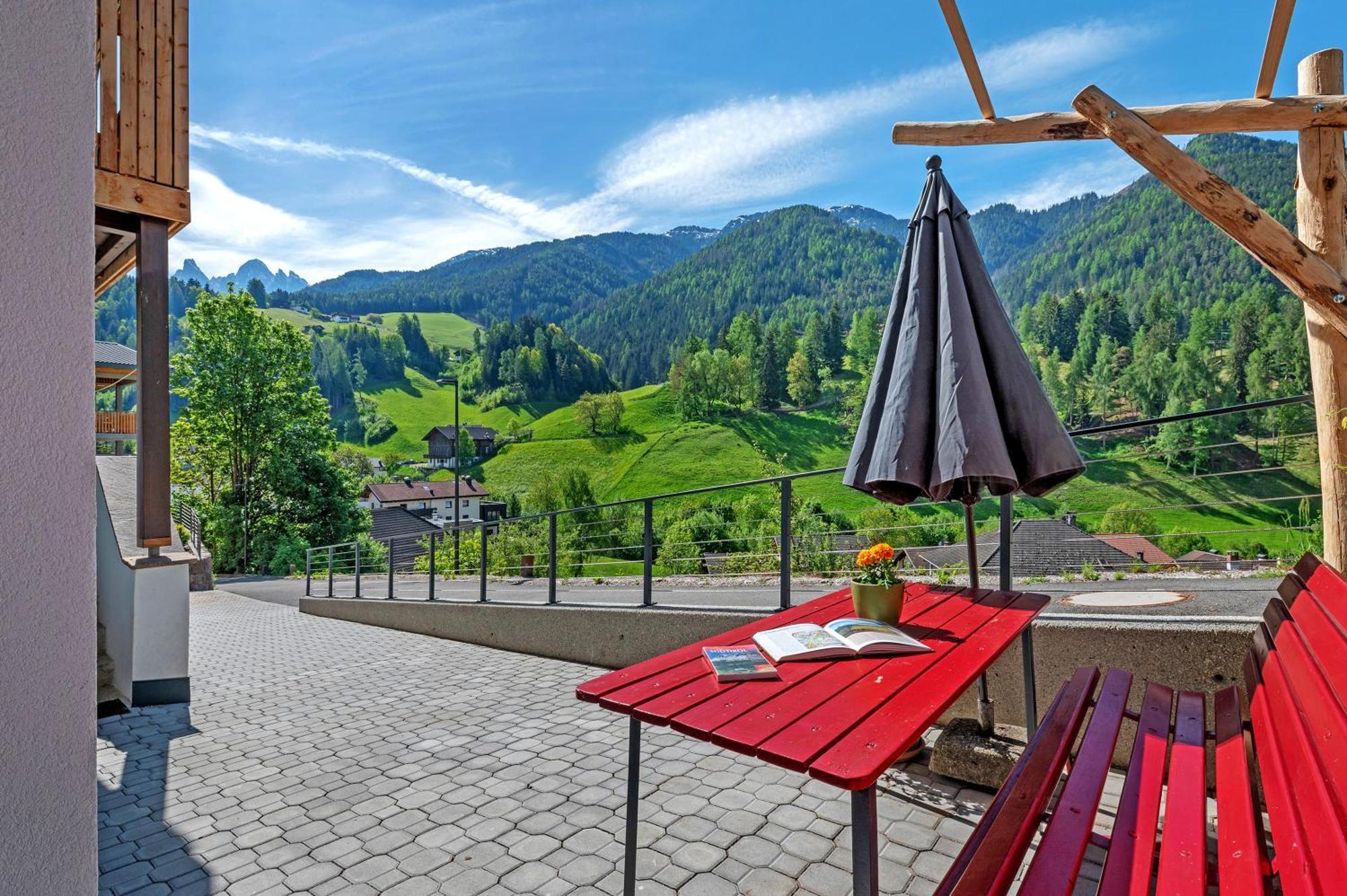 Villa Anna Villnoess San Pietro  Екстериор снимка