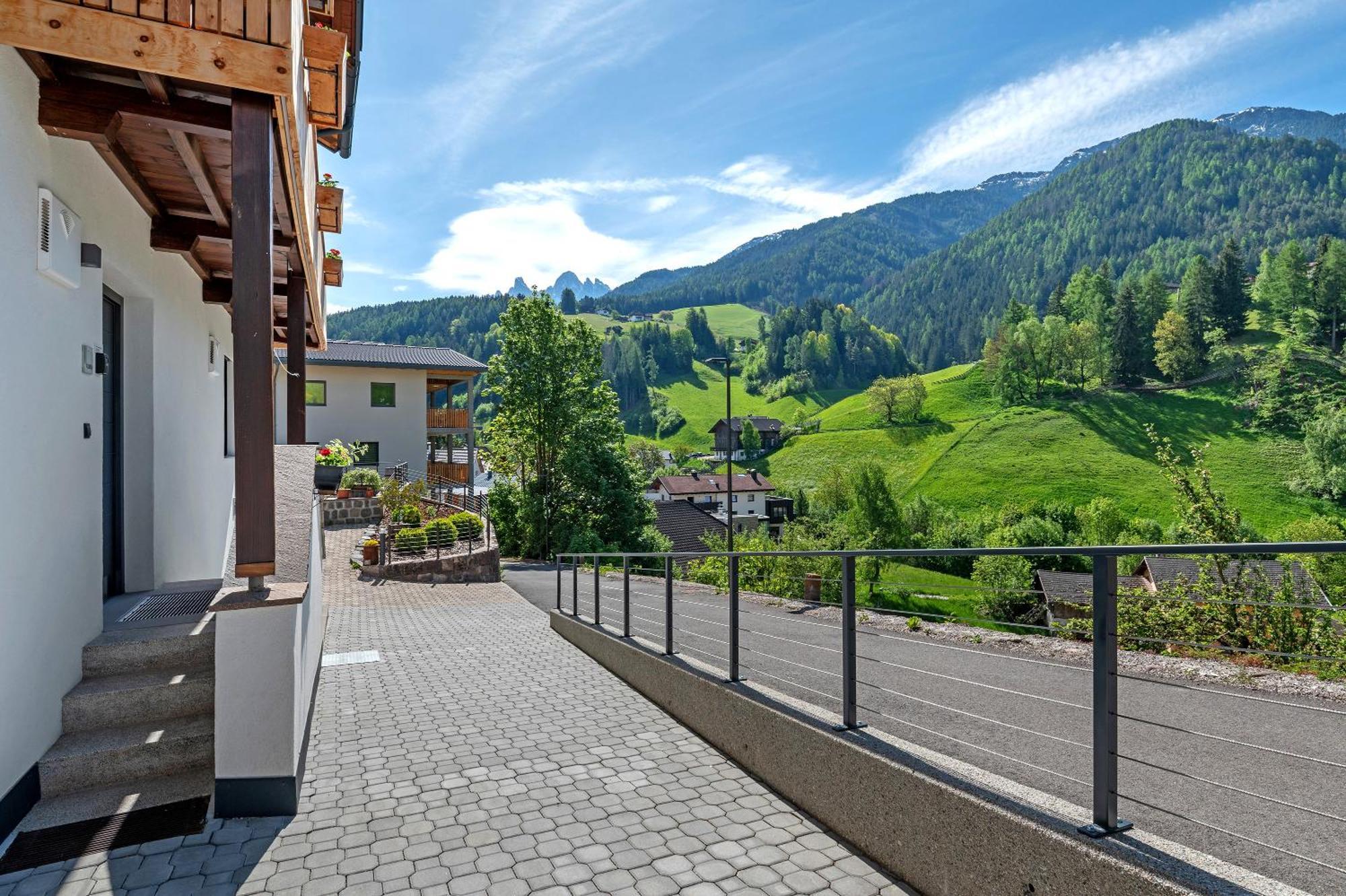 Villa Anna Villnoess San Pietro  Екстериор снимка